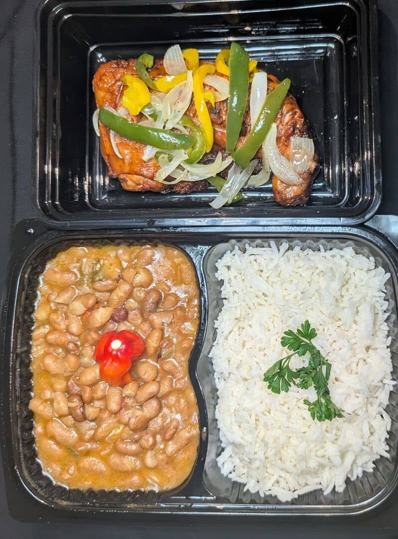 Riz + haricots + cuisse fumée